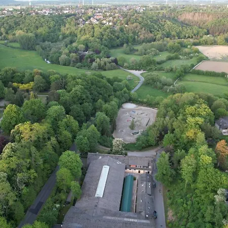 Wunderschoen Zwischen Ortsausgang Und Waldesrand Gelegene, Schoene Appartement Herzogenrath