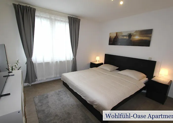 Wunderschön Zwischen Ortsausgang Und Waldesrand Gelegene, Schöne